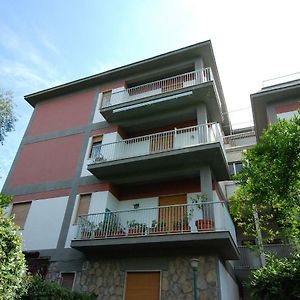 Apartment Riviera Massa By Interhome